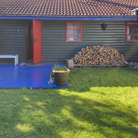 Vakantiehuis Awesome In With Sauna